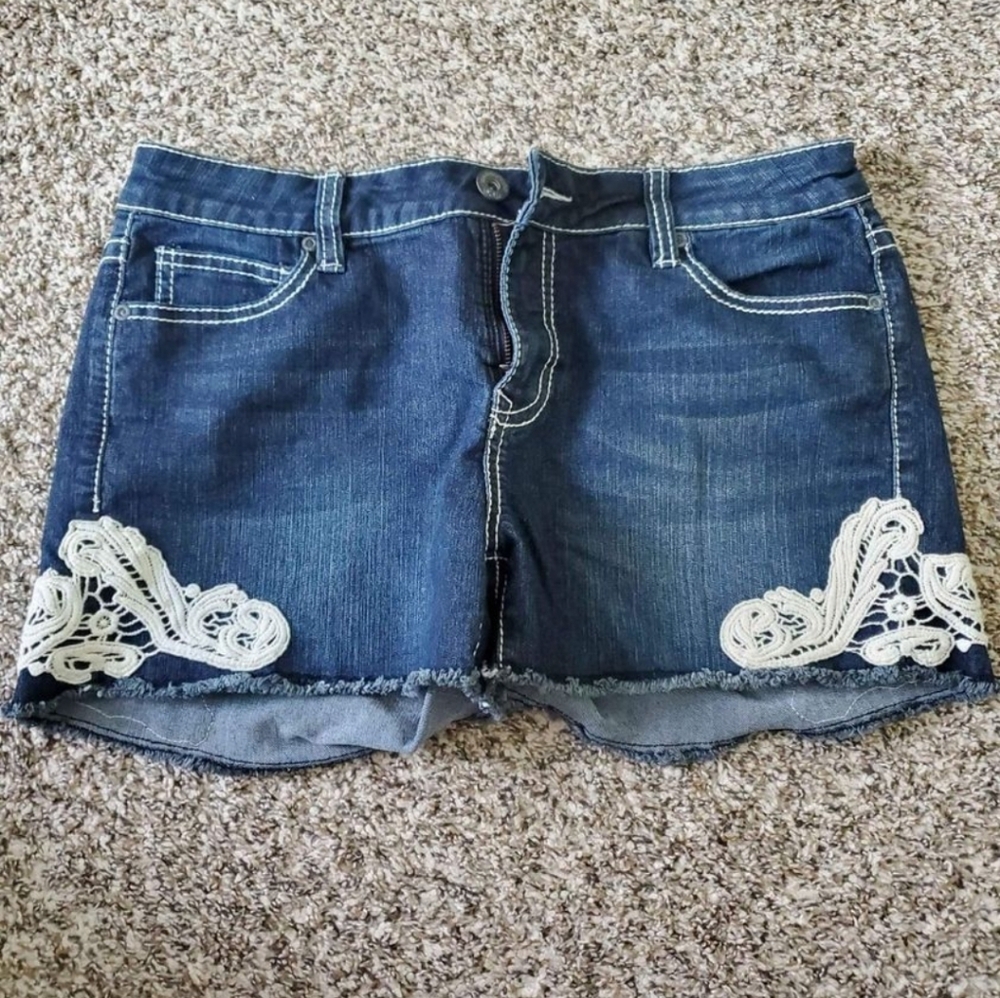 Warehouse One Women's lace Jean Shorts